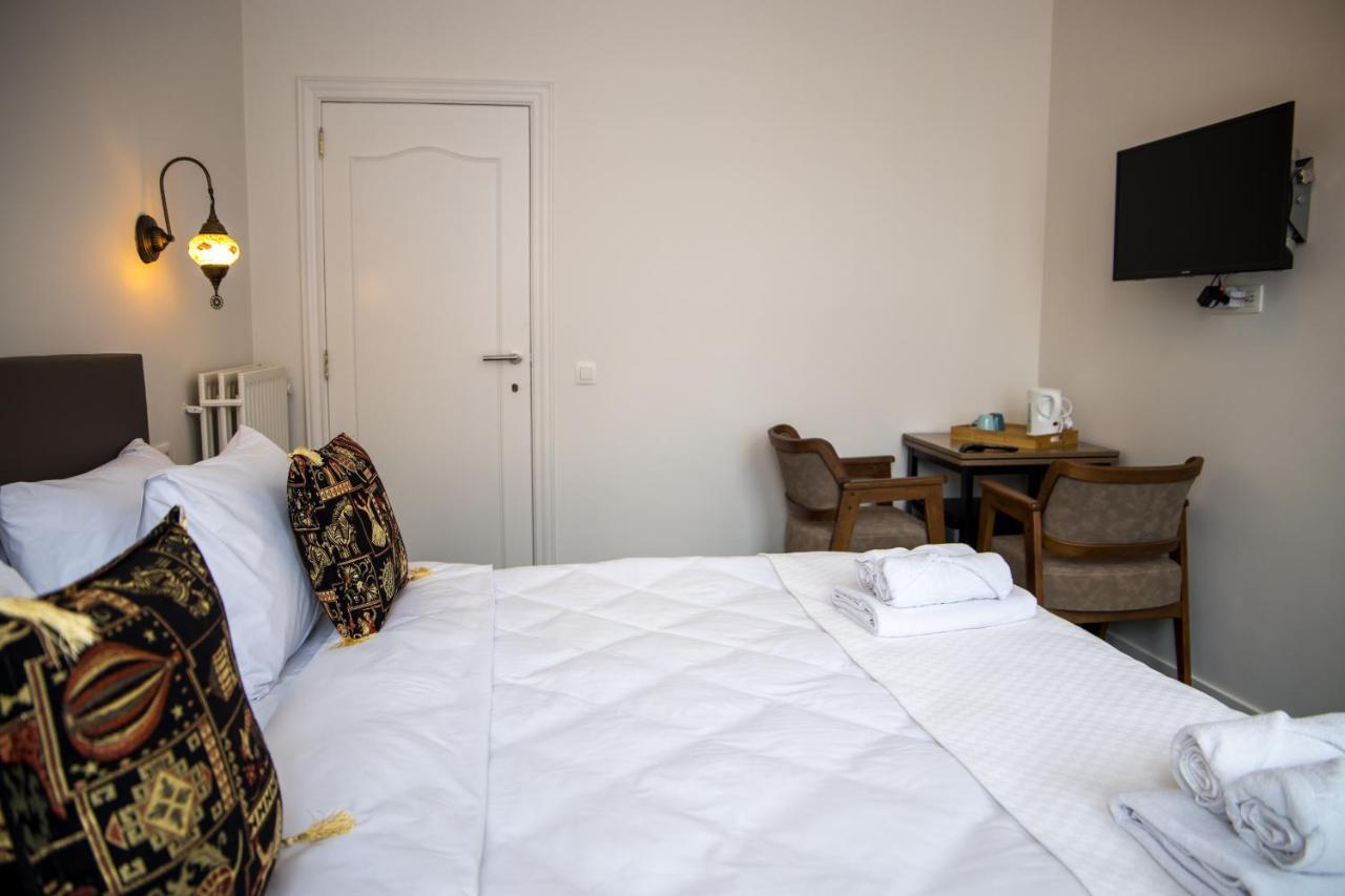Hotel Guzy Лиер Екстериор снимка