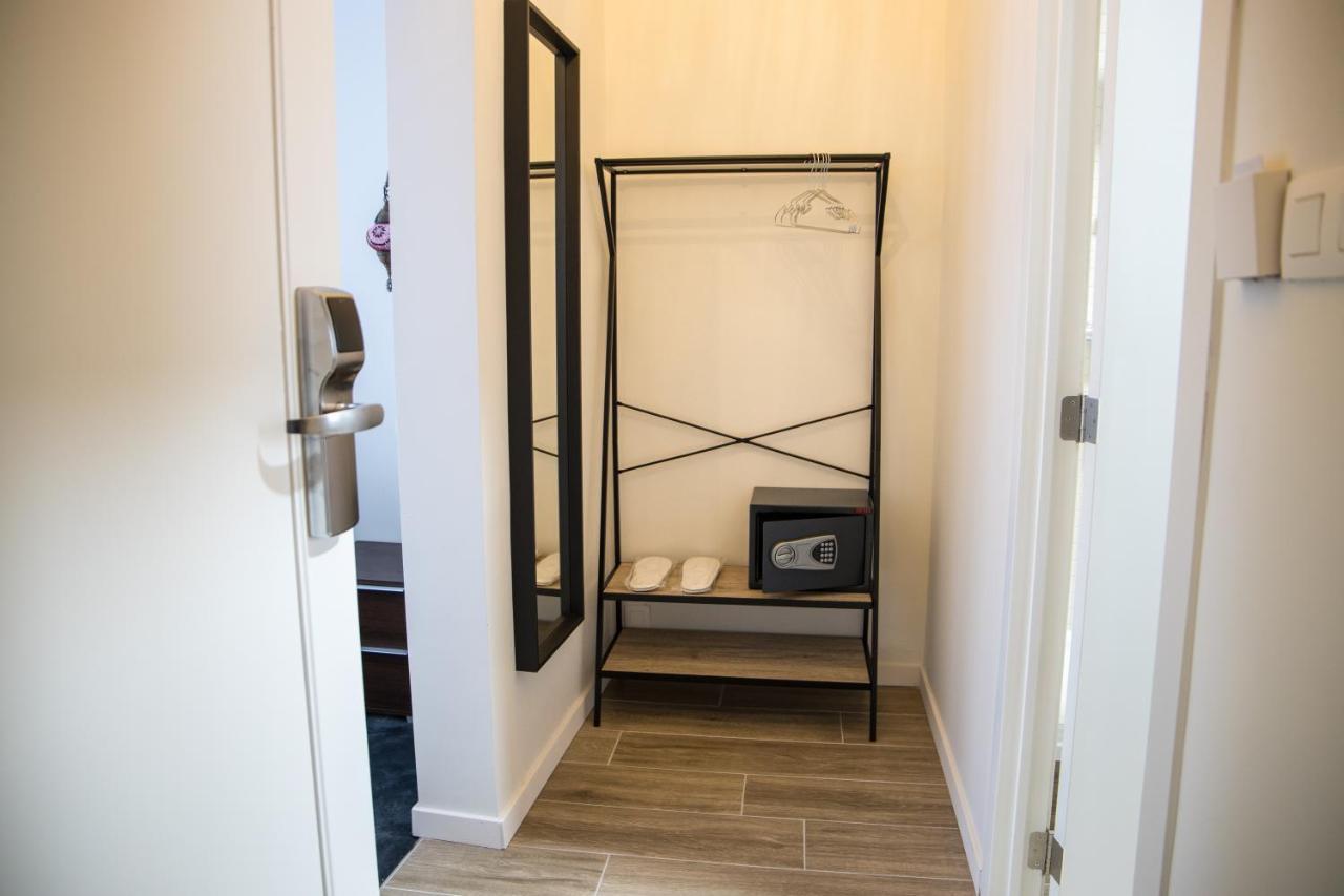 Hotel Guzy Лиер Екстериор снимка
